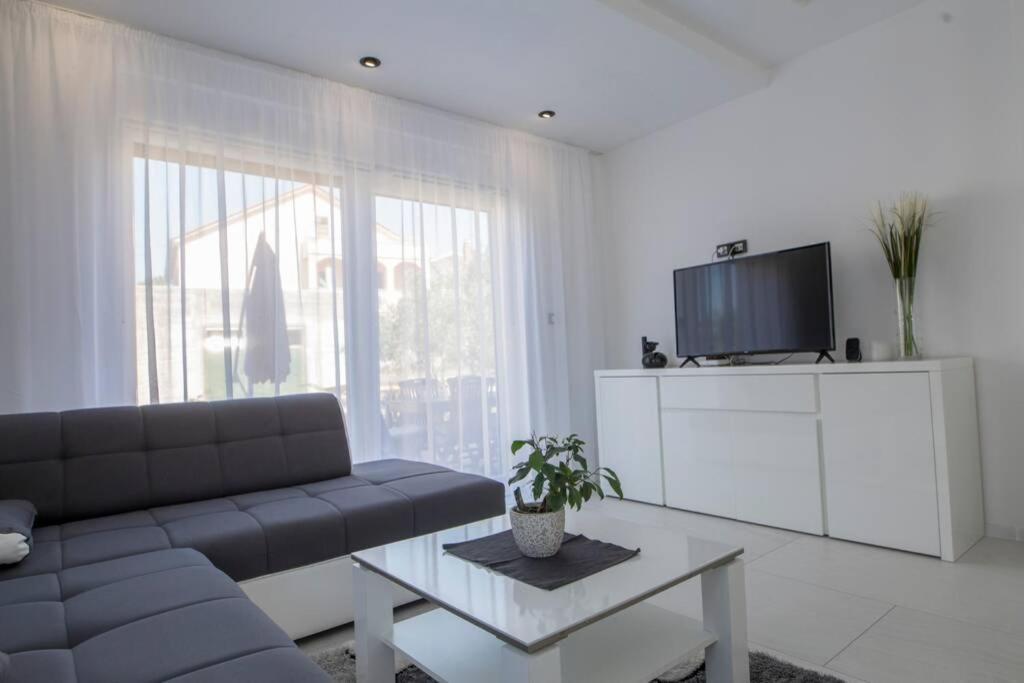 וודיצה Holiday House Gavran מראה חיצוני תמונה