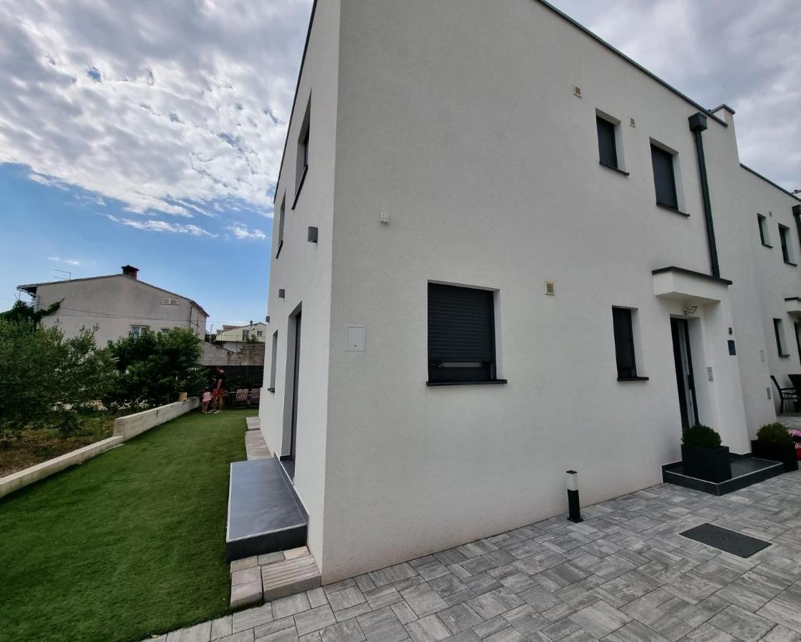 וודיצה Holiday House Gavran מראה חיצוני תמונה