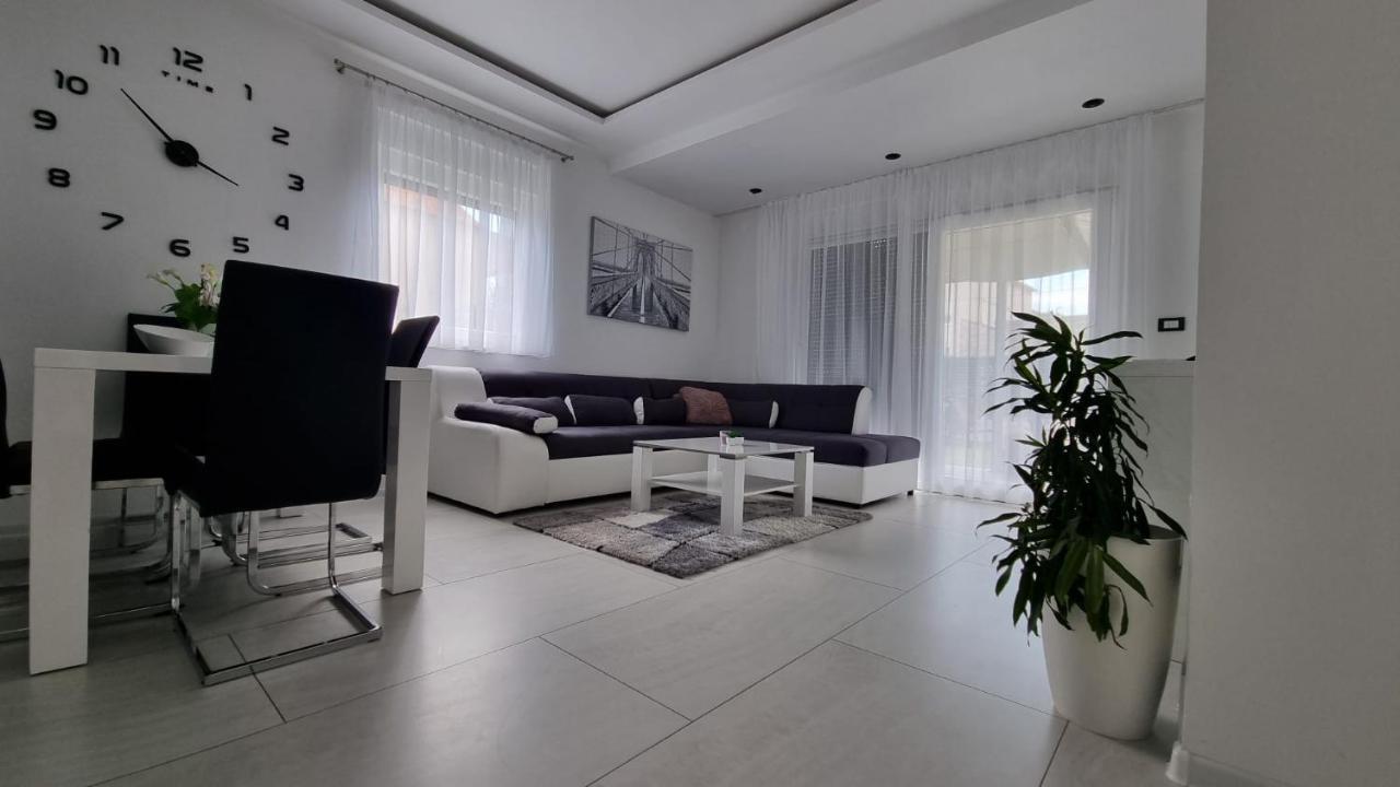 וודיצה Holiday House Gavran מראה חיצוני תמונה